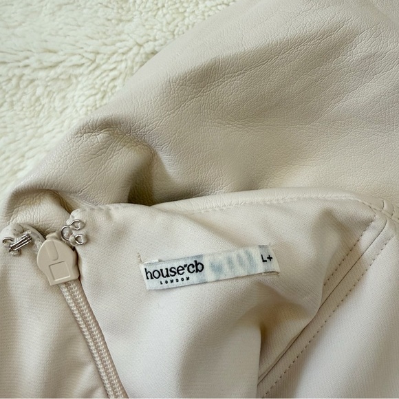 House of CB Camilla Ivory Vegan Leather Strapless Dress Size L+ - Picture 7 of 8